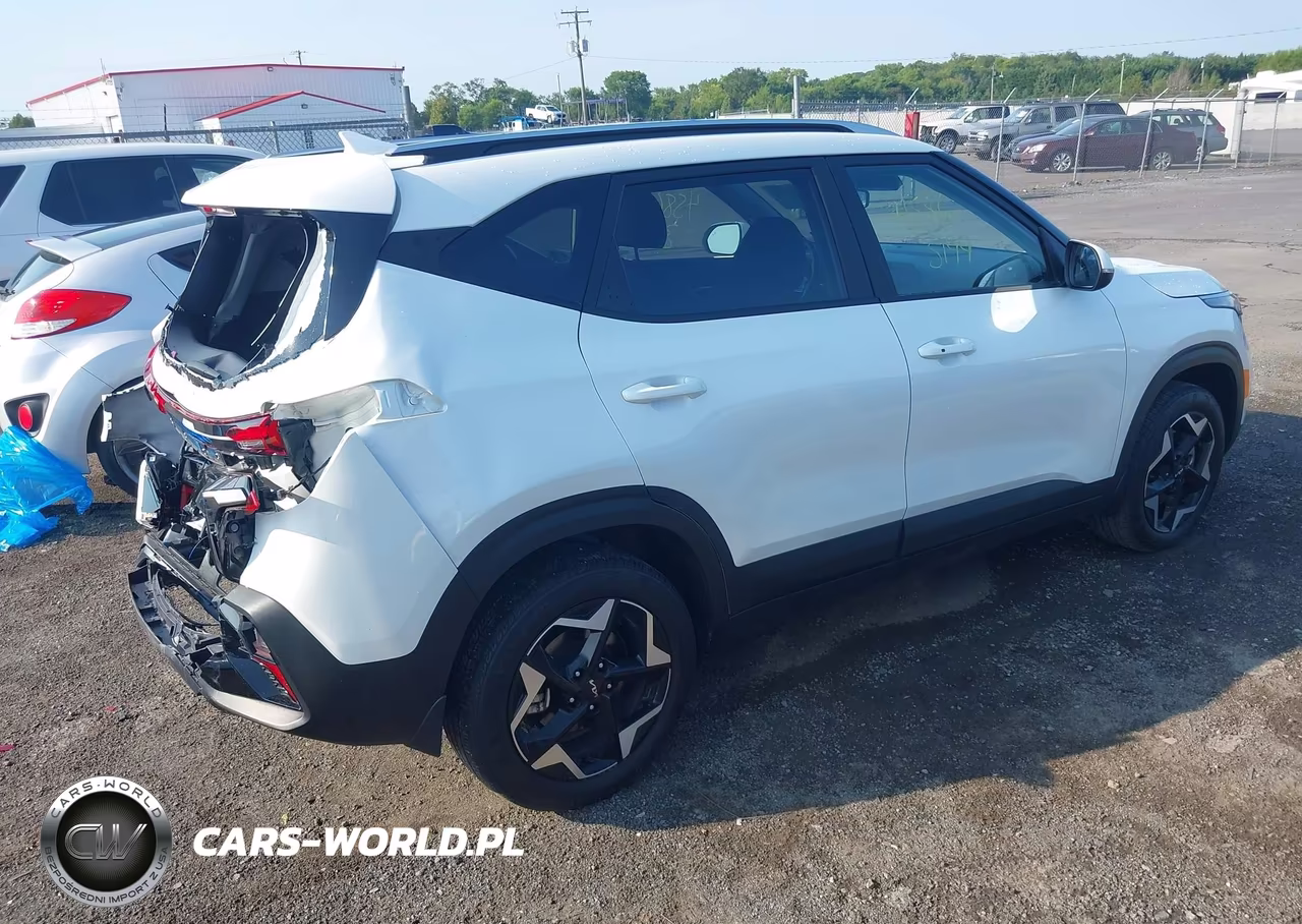 2025 Kia Seltos S VIN:KNDEUCAA8S7811557 - 4