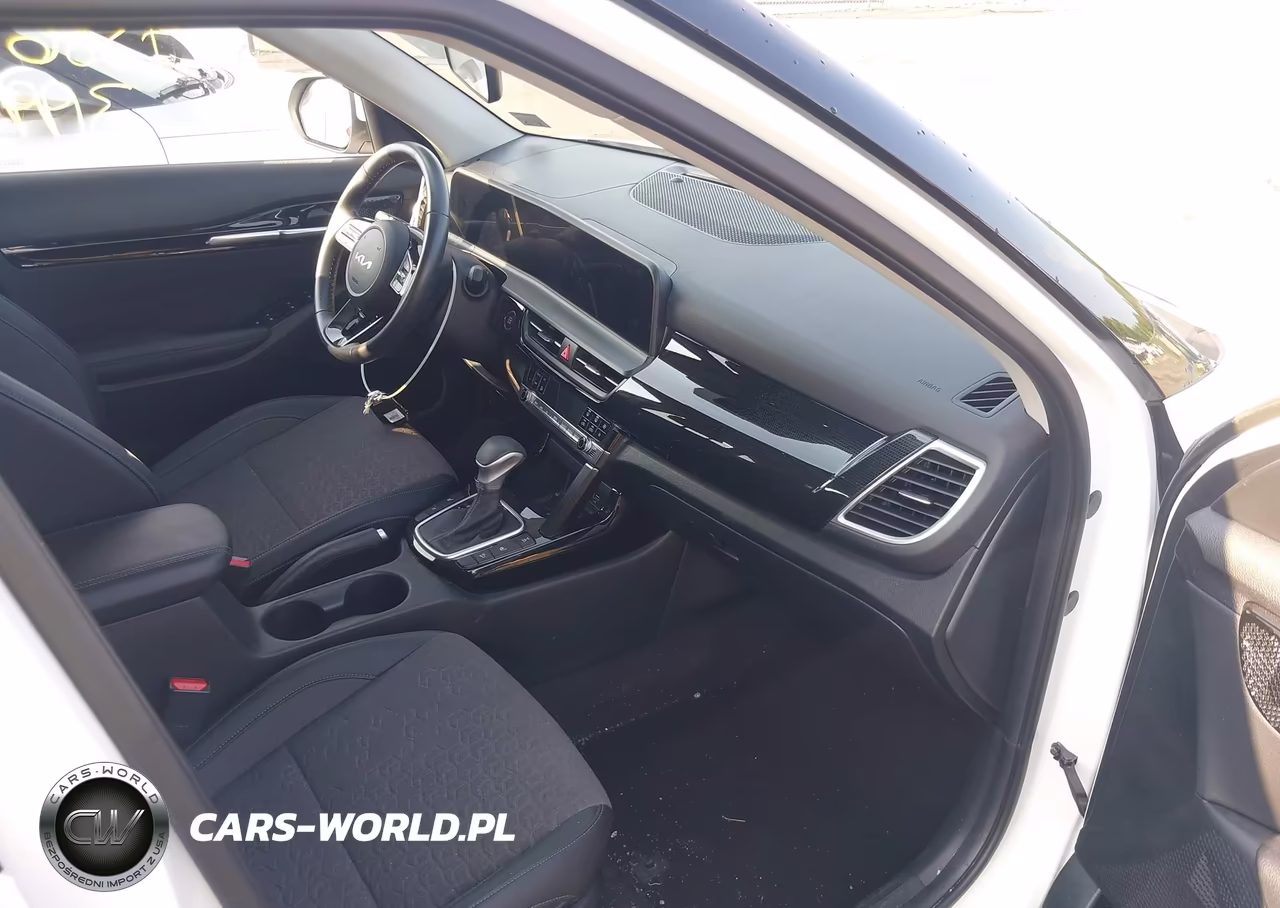 2025 Kia Seltos S VIN:KNDEUCAA8S7811557 - 5