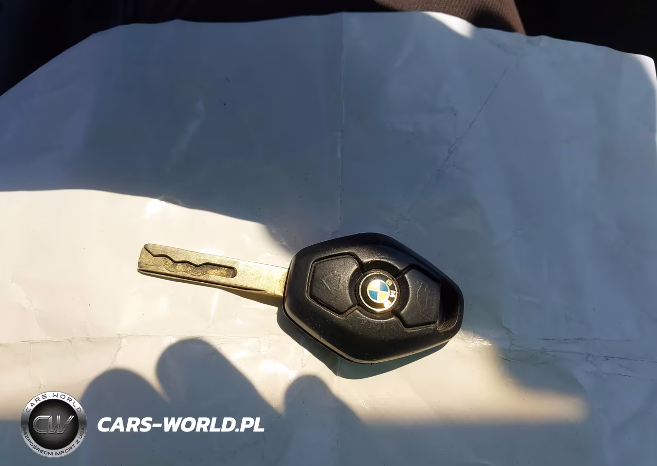 2003 BMW 325It VIN:WBAAX134X3PJ00541 - 11