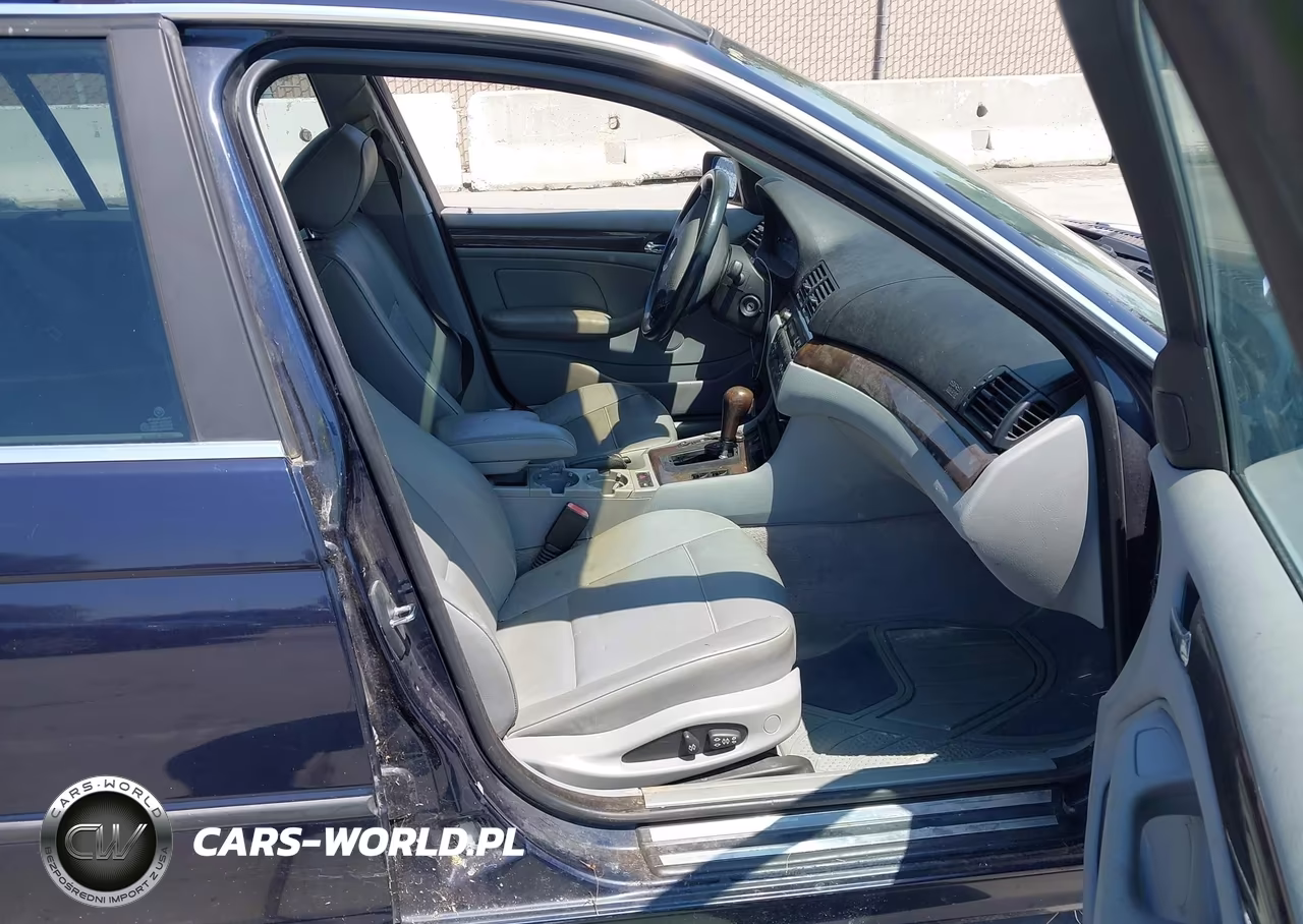 2003 BMW 325It VIN:WBAAX134X3PJ00541 - 5