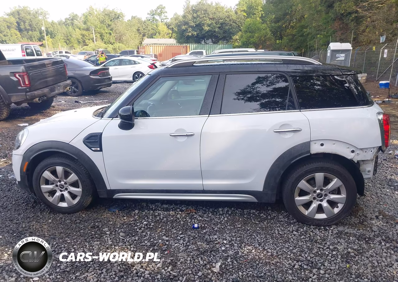 2018 Mini Countryman Cooper VIN:WMZYS7C3XJ3E08519 - 15
