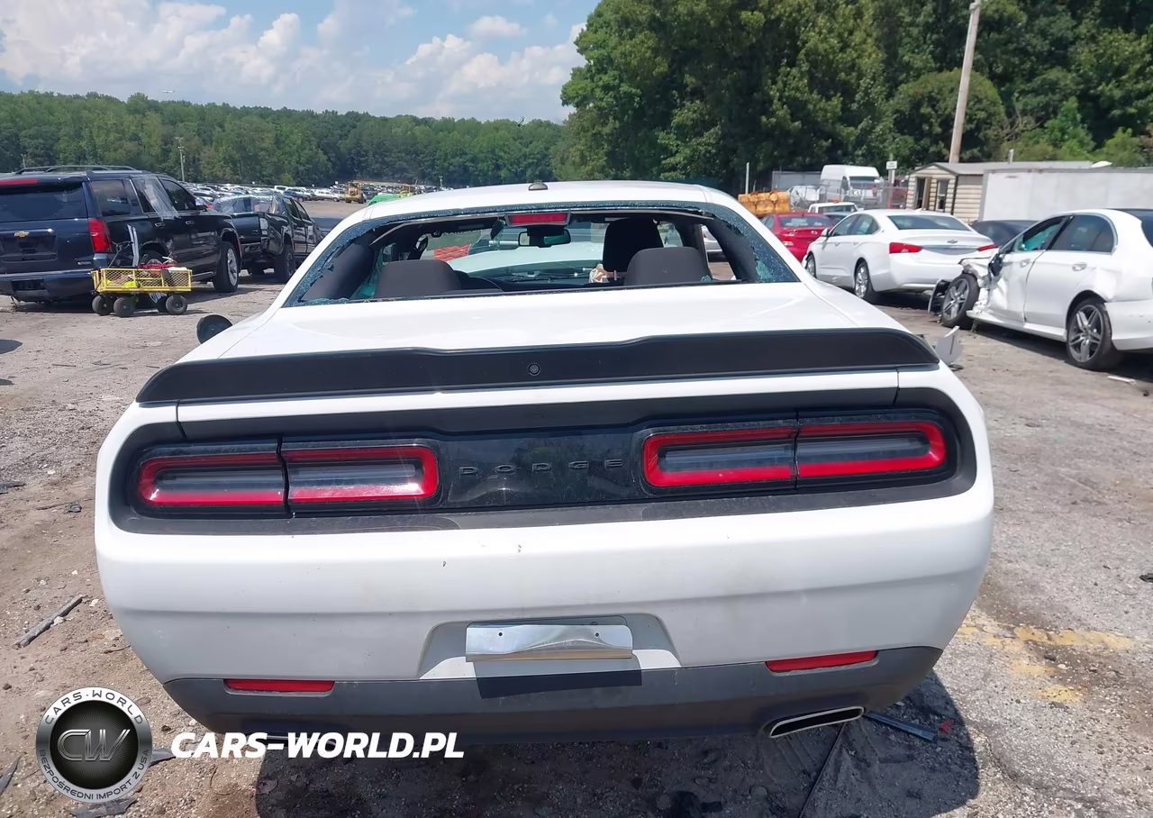 2023 Dodge Challenger Sxt VIN:2C3CDZAG5PH694213 - 16