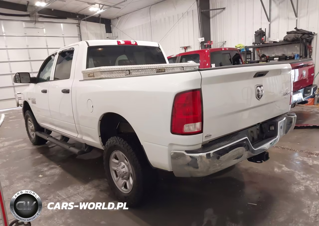 2017 Ram 2500 Tradesman 4X4 6'4 Box VIN:3C6UR5CJ0HG589722 - 3