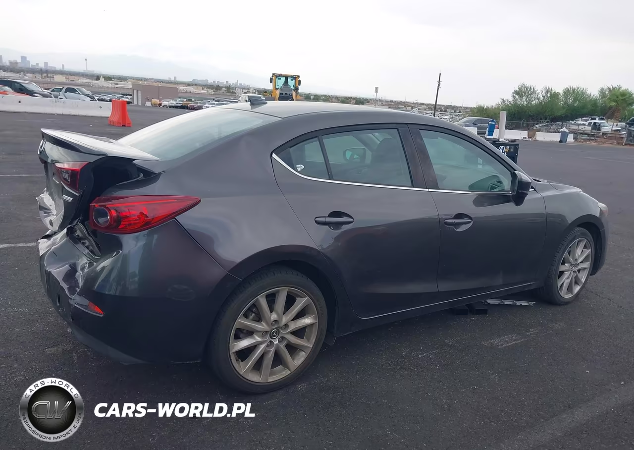 2017 Mazda Mazda3 Touring VIN:3MZBN1V79HM112890 - 18