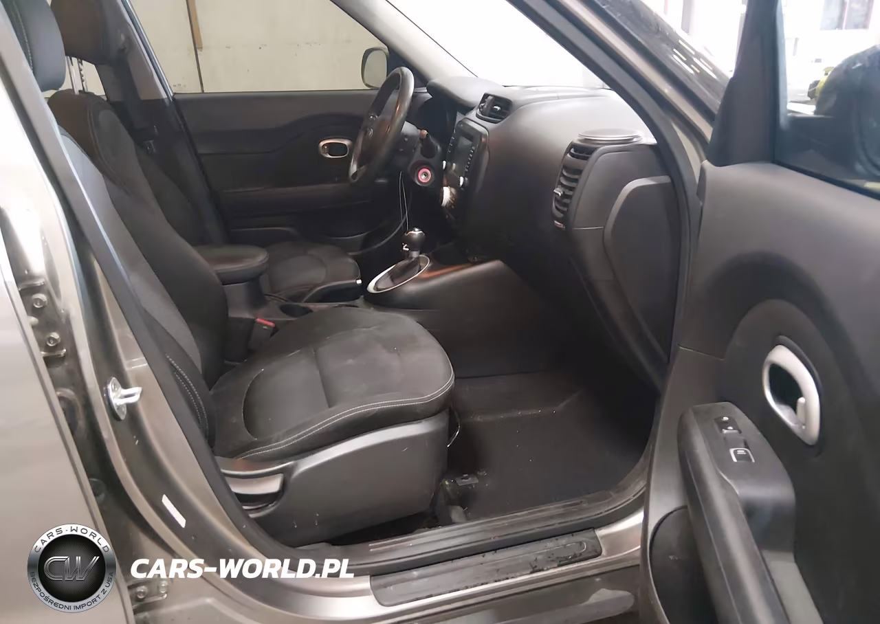 2019 Kia Soul + VIN:KNDJP3A5XK7651982 - 5