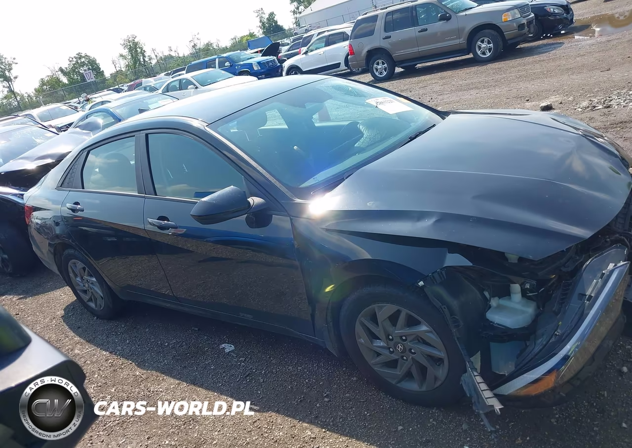 2024 Hyundai Elantra Sel VIN:KMHLM4DG1RU717184 - 14