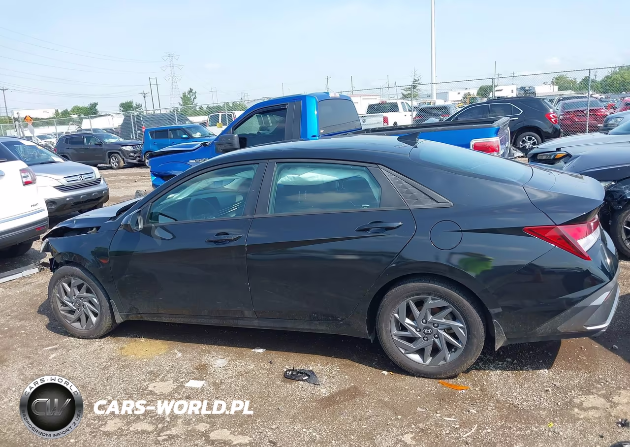 2024 Hyundai Elantra Sel VIN:KMHLM4DG1RU717184 - 15