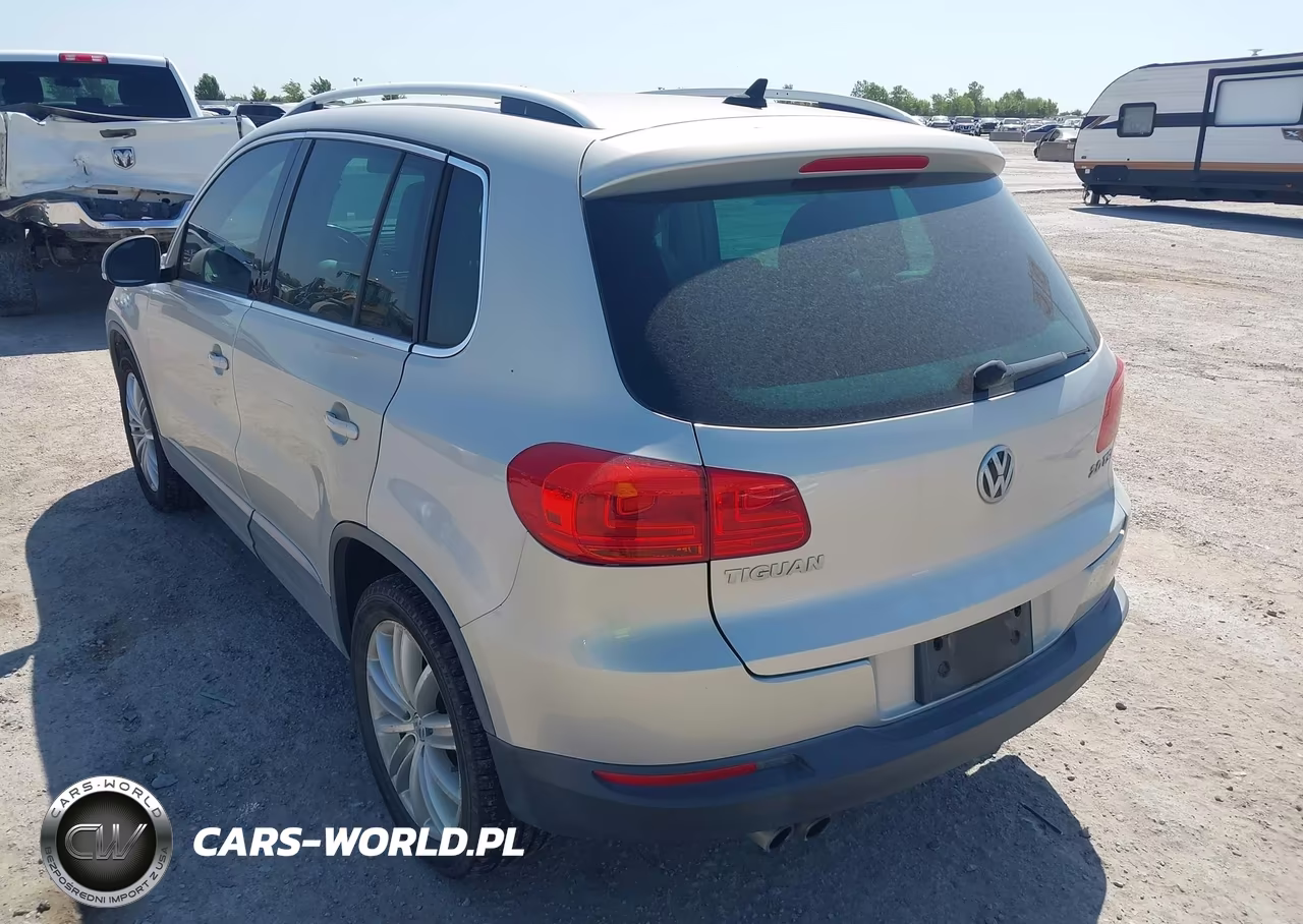 2013 Volkswagen Tiguan Se VIN:WVGAV7AX8DW536316 - 3