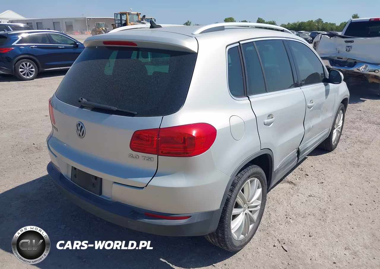 2013 Volkswagen Tiguan Se VIN:WVGAV7AX8DW536316 - 4