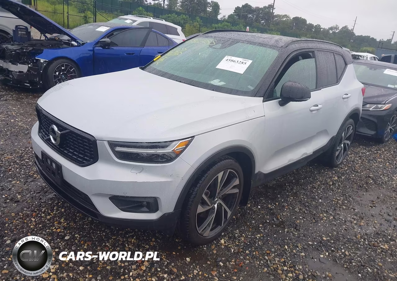 2022 Volvo Xc40 T5 R-Design VIN:YV4162UM6N2719693 - 2