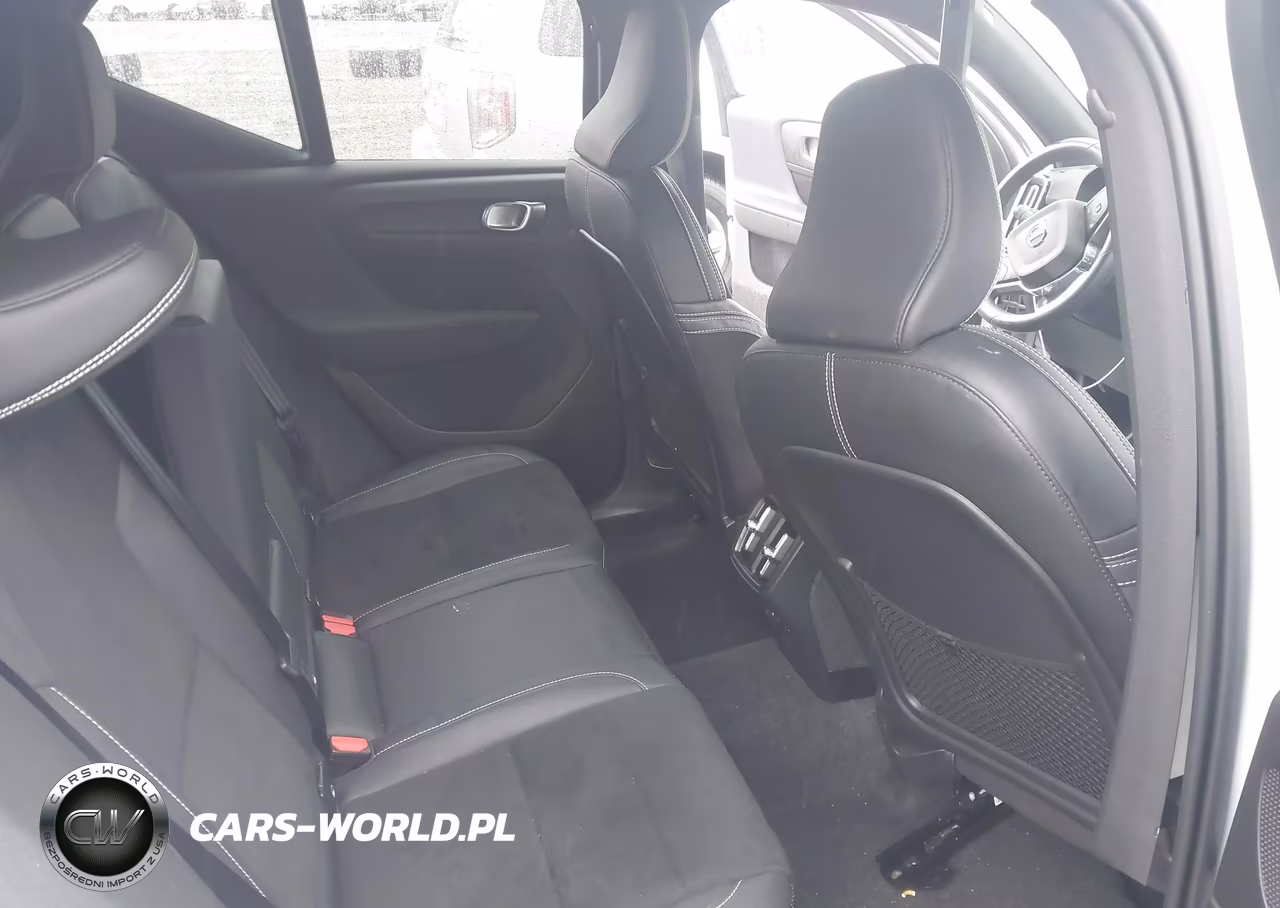 2022 Volvo Xc40 T5 R-Design VIN:YV4162UM6N2719693 - 8