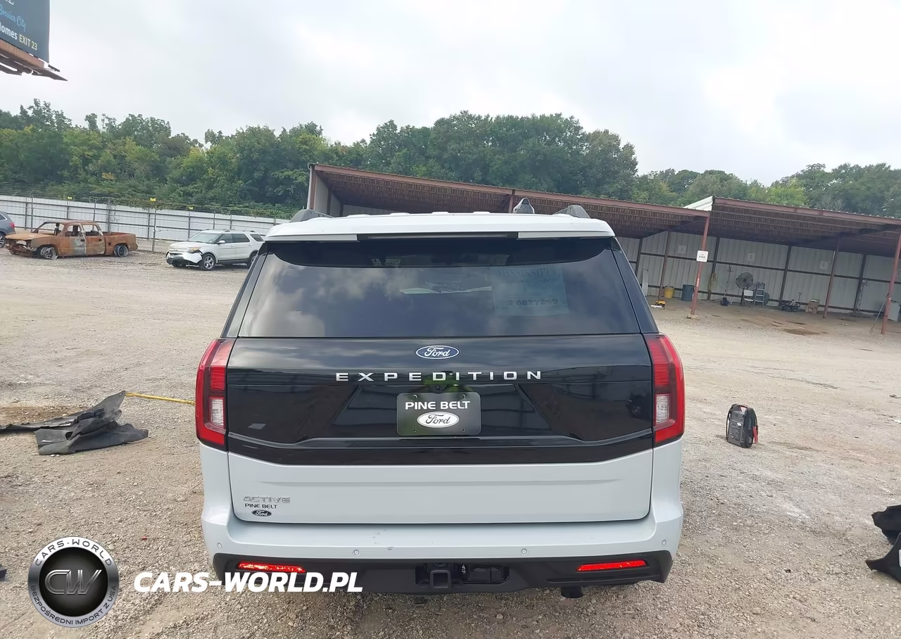2025 Ford Expedition Active VIN:1FMJU1J8XSEA44561 - 16