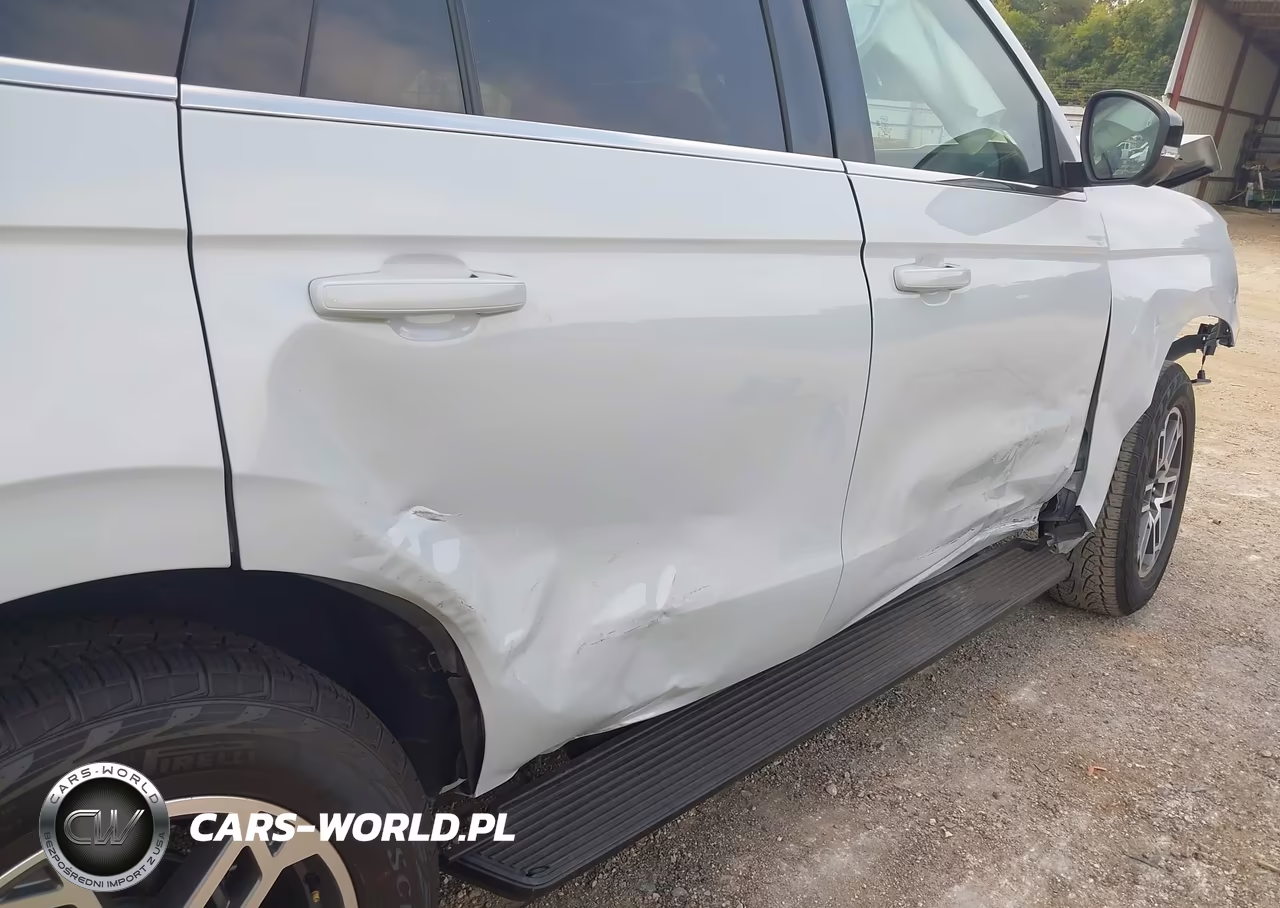 2025 Ford Expedition Active VIN:1FMJU1J8XSEA44561 - 18