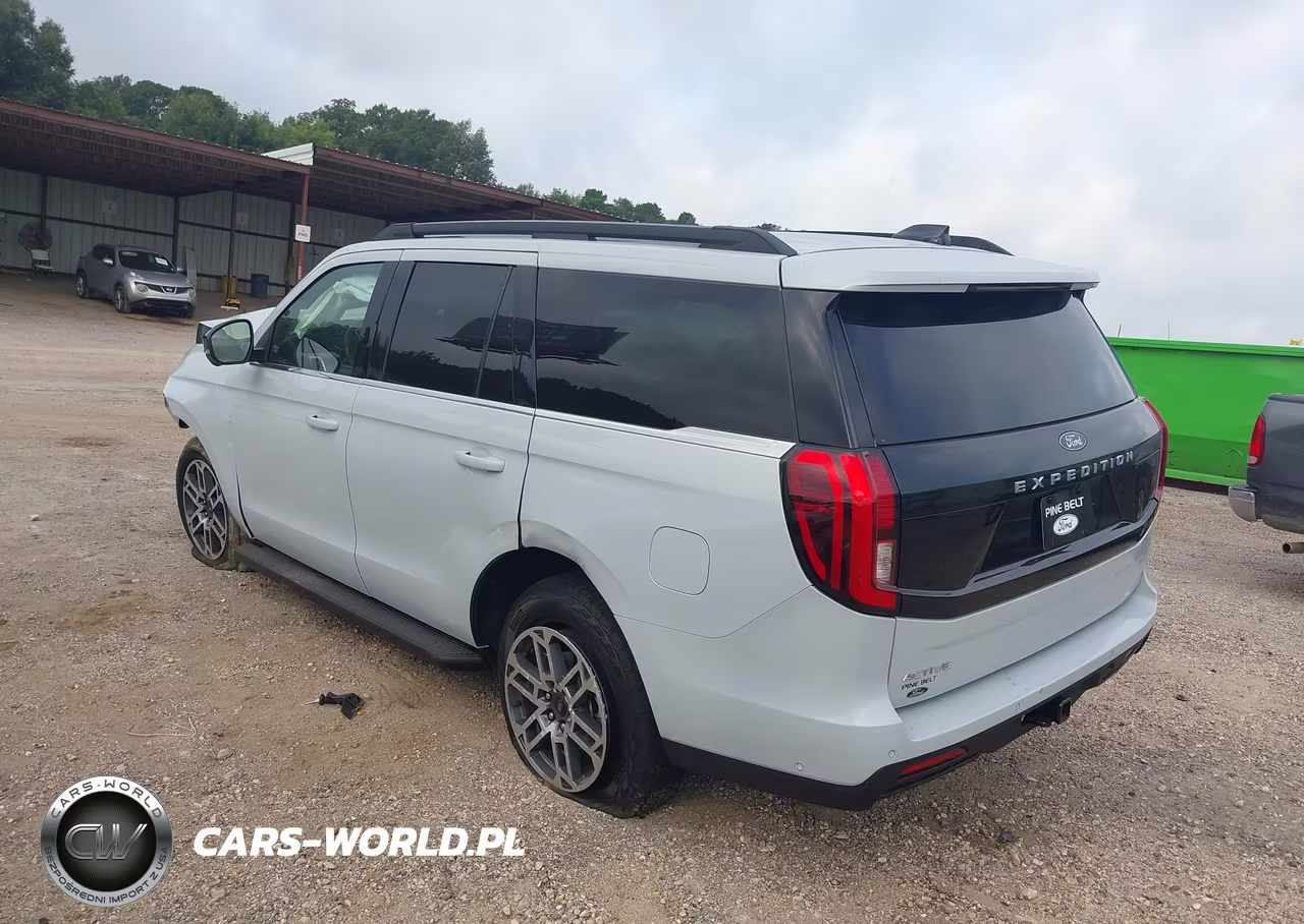 2025 Ford Expedition Active VIN:1FMJU1J8XSEA44561 - 3