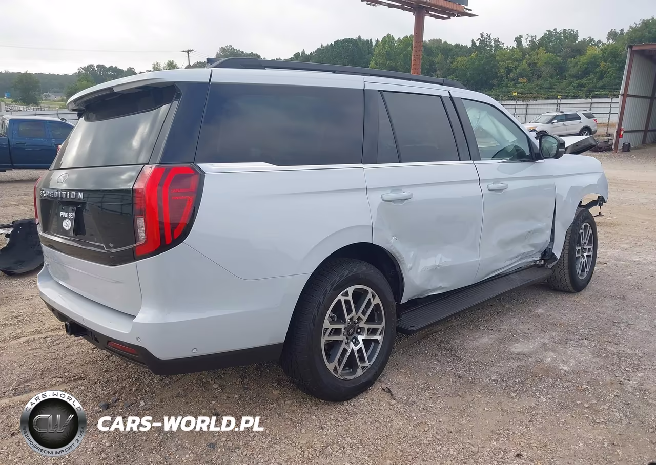2025 Ford Expedition Active VIN:1FMJU1J8XSEA44561 - 4