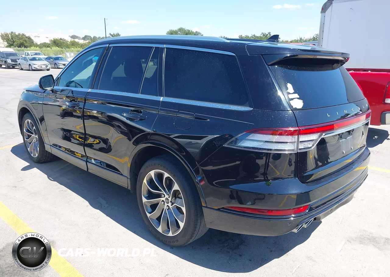 2022 Lincoln Aviator Grand Touring VIN:5LMYJ8XY1NNL01549 - 3