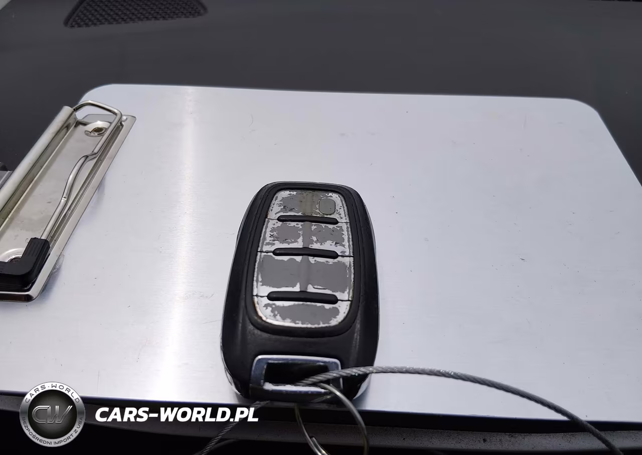 2017 Chrysler Pacifica Touring-L VIN:2C4RC1BG2HR569139 - 11