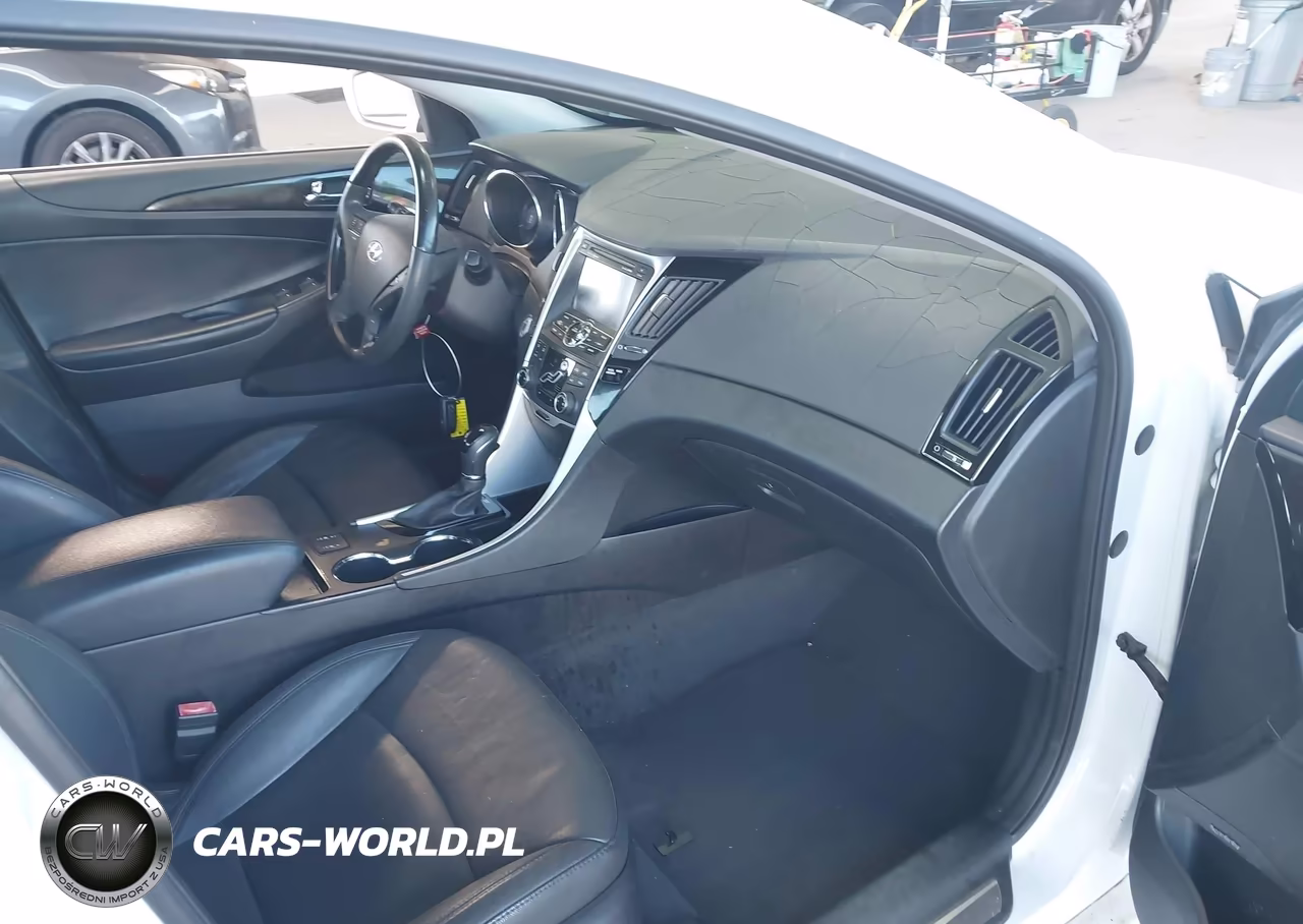 2011 Hyundai Sonata Limited VIN:5NPEC4ACXBH150846 - 5