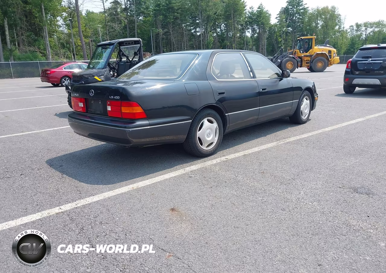 1998 Lexus Ls 400 VIN:JT8BH28F6W0111889 - 4