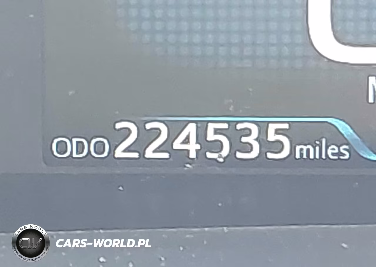 2022 Toyota Prius Le Awd-E VIN:JTDL9MFUXN3039303 - 16