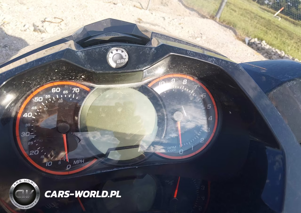 2015 Sea Doo Other VIN:00000YDV81626J415 - 7