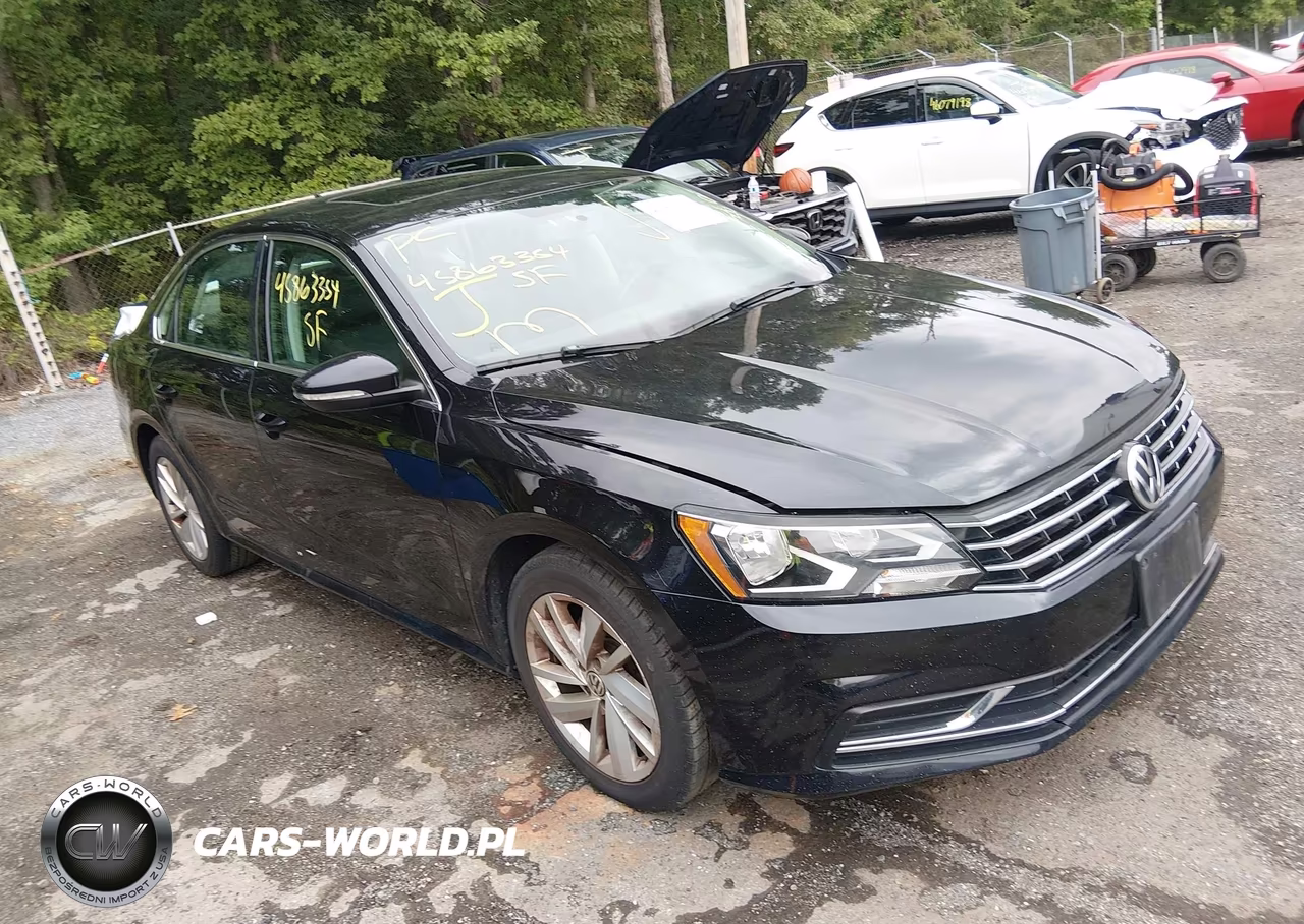 2018 Volkswagen Passat 2.0T Se VIN:1VWBA7A38JC003720 - 1