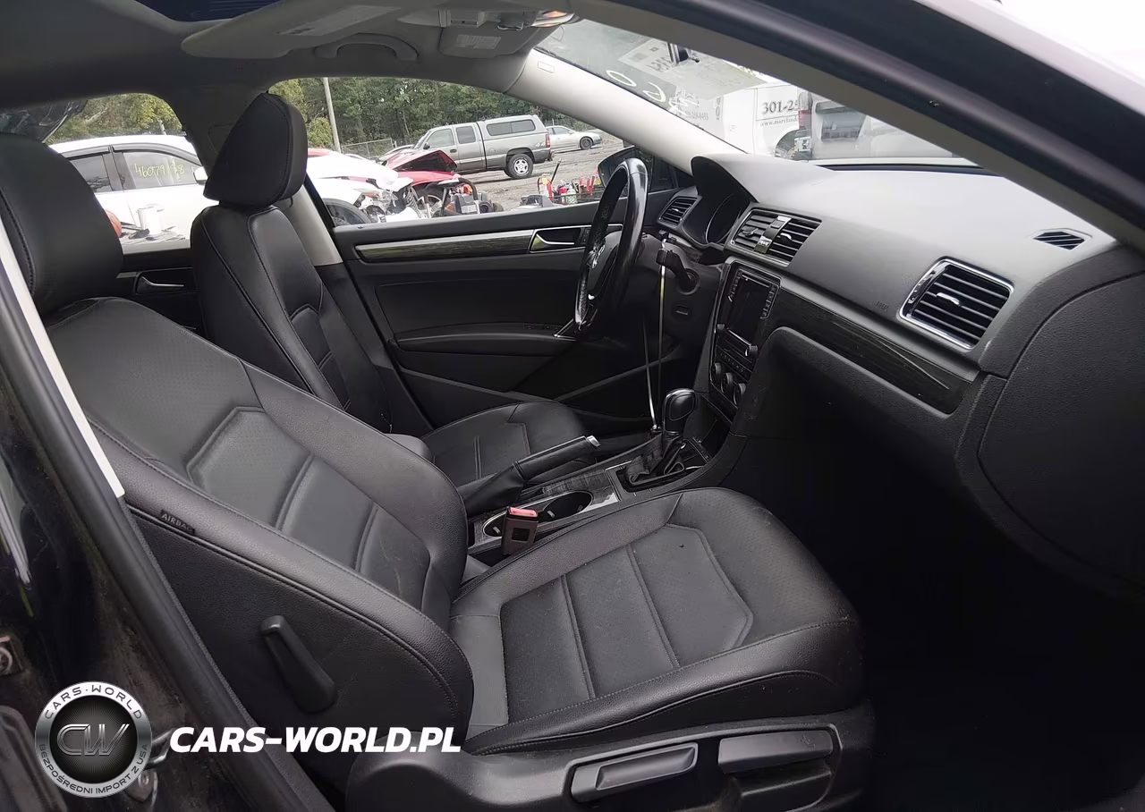 2018 Volkswagen Passat 2.0T Se VIN:1VWBA7A38JC003720 - 5