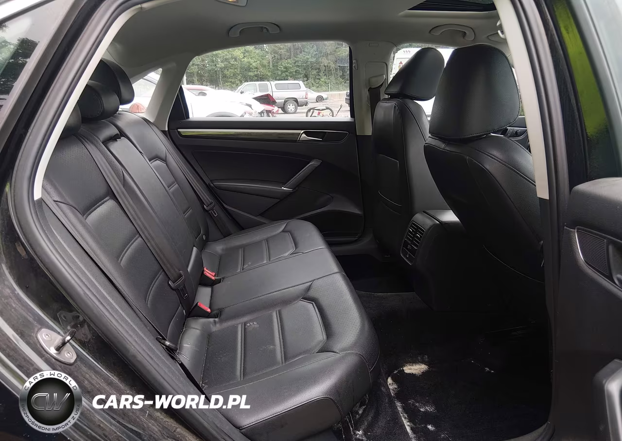 2018 Volkswagen Passat 2.0T Se VIN:1VWBA7A38JC003720 - 8