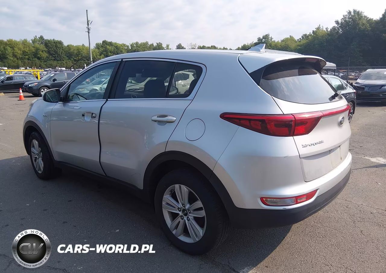 2018 Kia Sportage Lx VIN:KNDPMCAC8J7379318 - 3