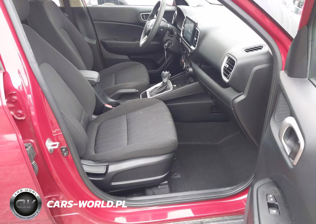 2023 Hyundai Venue Se VIN:KMHRB8A31PU215006 - 5