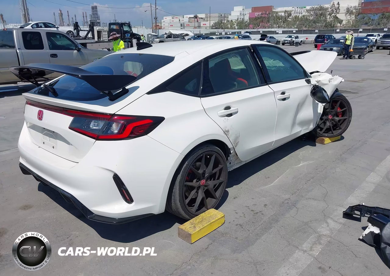2023 Honda Civic Type R Touring VIN:JHMFL5G42PX003389 - 4
