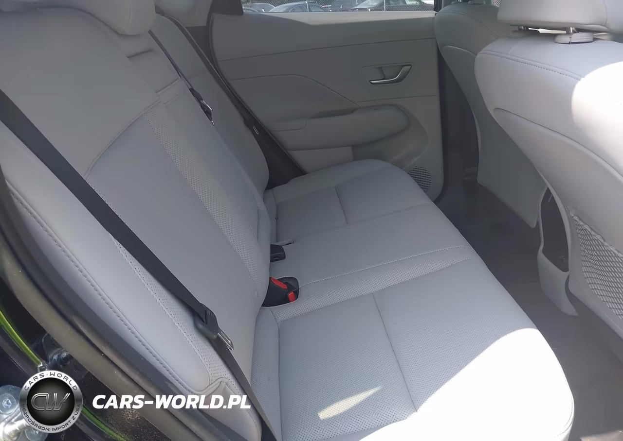 2026 Hyundai Kona Limited VIN:KM8HECA31TU427906 - 8