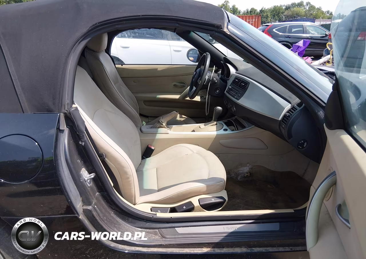 2007 BMW Z4 3.0Si VIN:4USBU53507LX03621 - 5