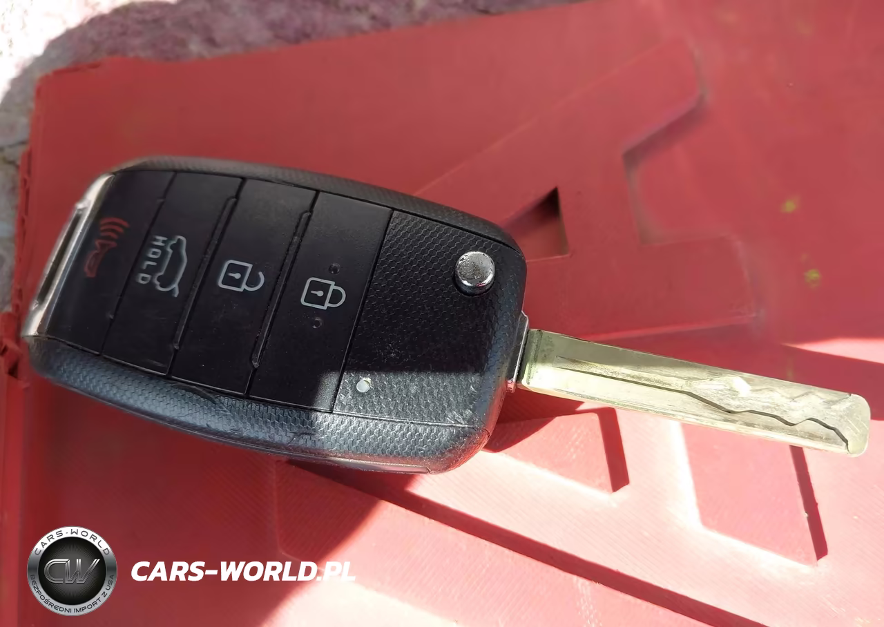 2016 Kia Soul + VIN:KNDJP3A59G7277744 - 11