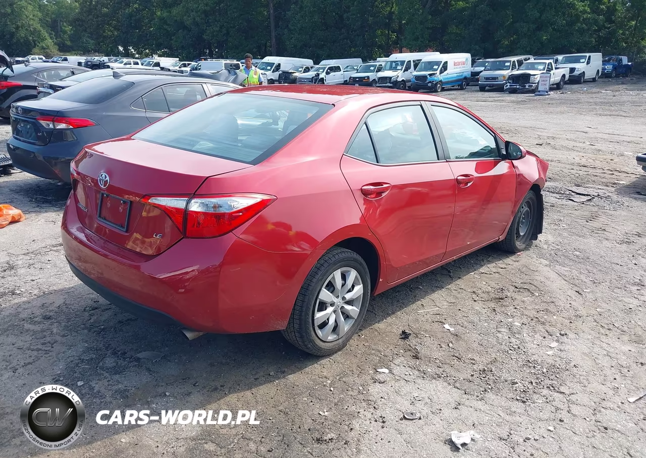 2015 Toyota Corolla Le VIN:2T1BURHEXFC397572 - 4