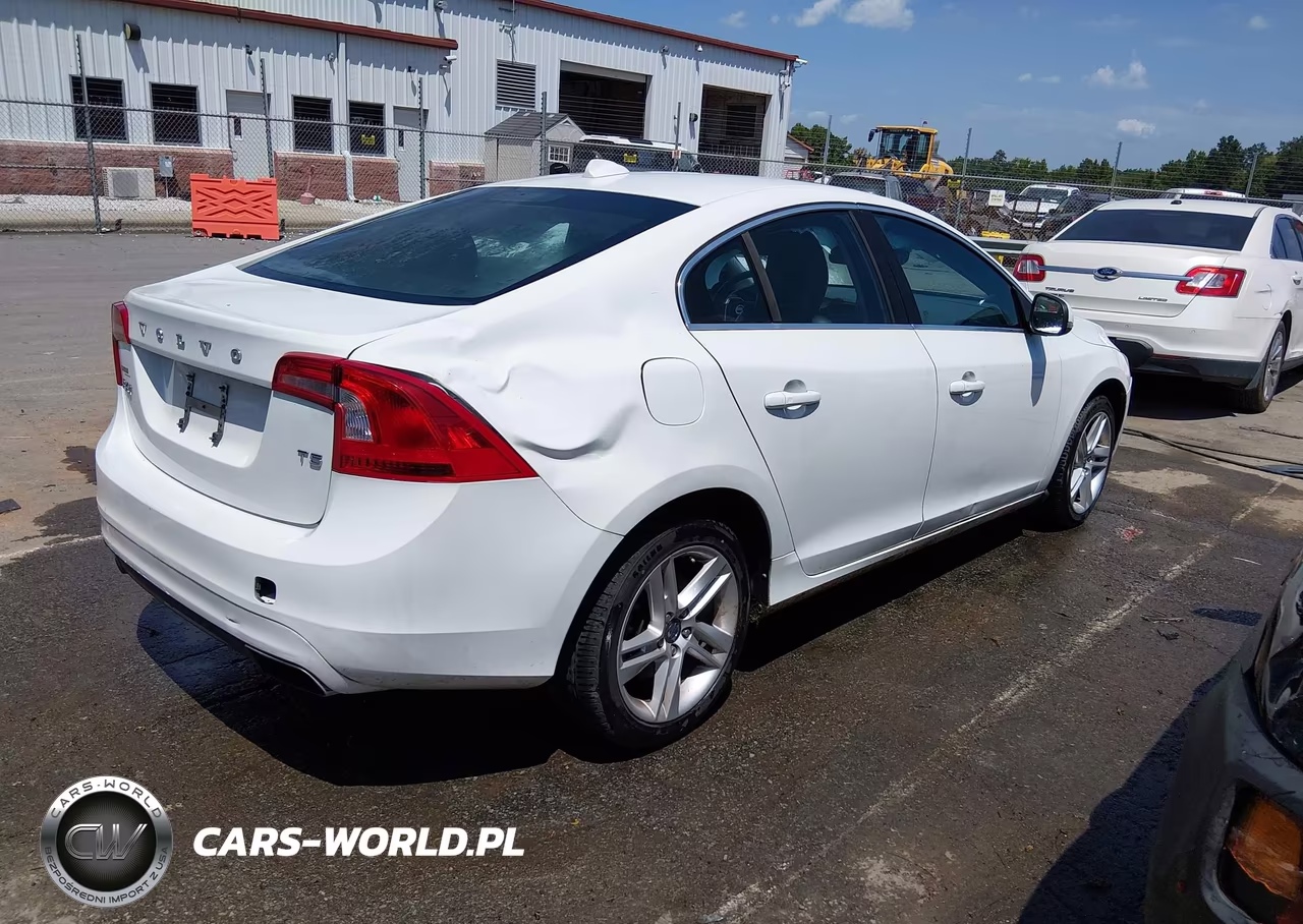 2014 Volvo S60 T5 VIN:YV1612FS1E2297118 - 4