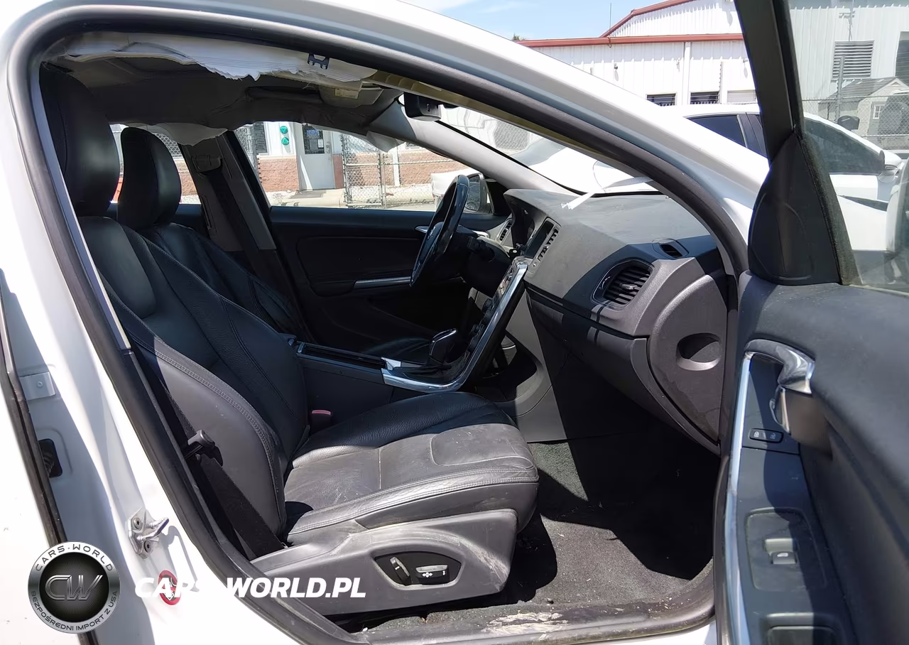 2014 Volvo S60 T5 VIN:YV1612FS1E2297118 - 5
