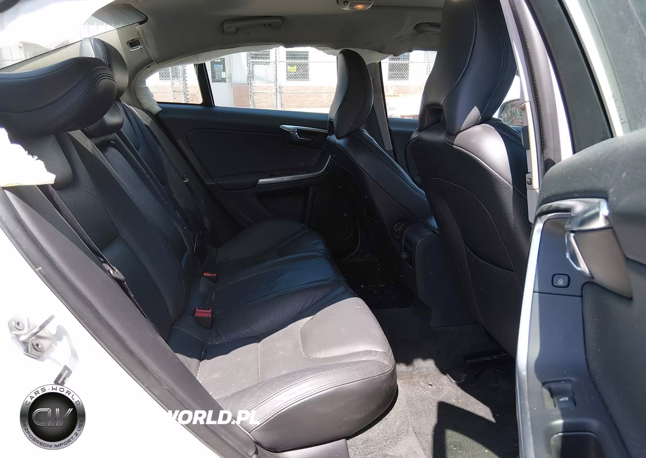 2014 Volvo S60 T5 VIN:YV1612FS1E2297118 - 8