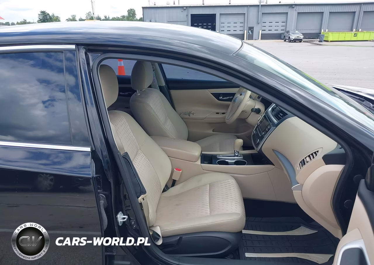2017 Nissan Altima 2.5 S VIN:1N4AL3AP7HN313639 - 5