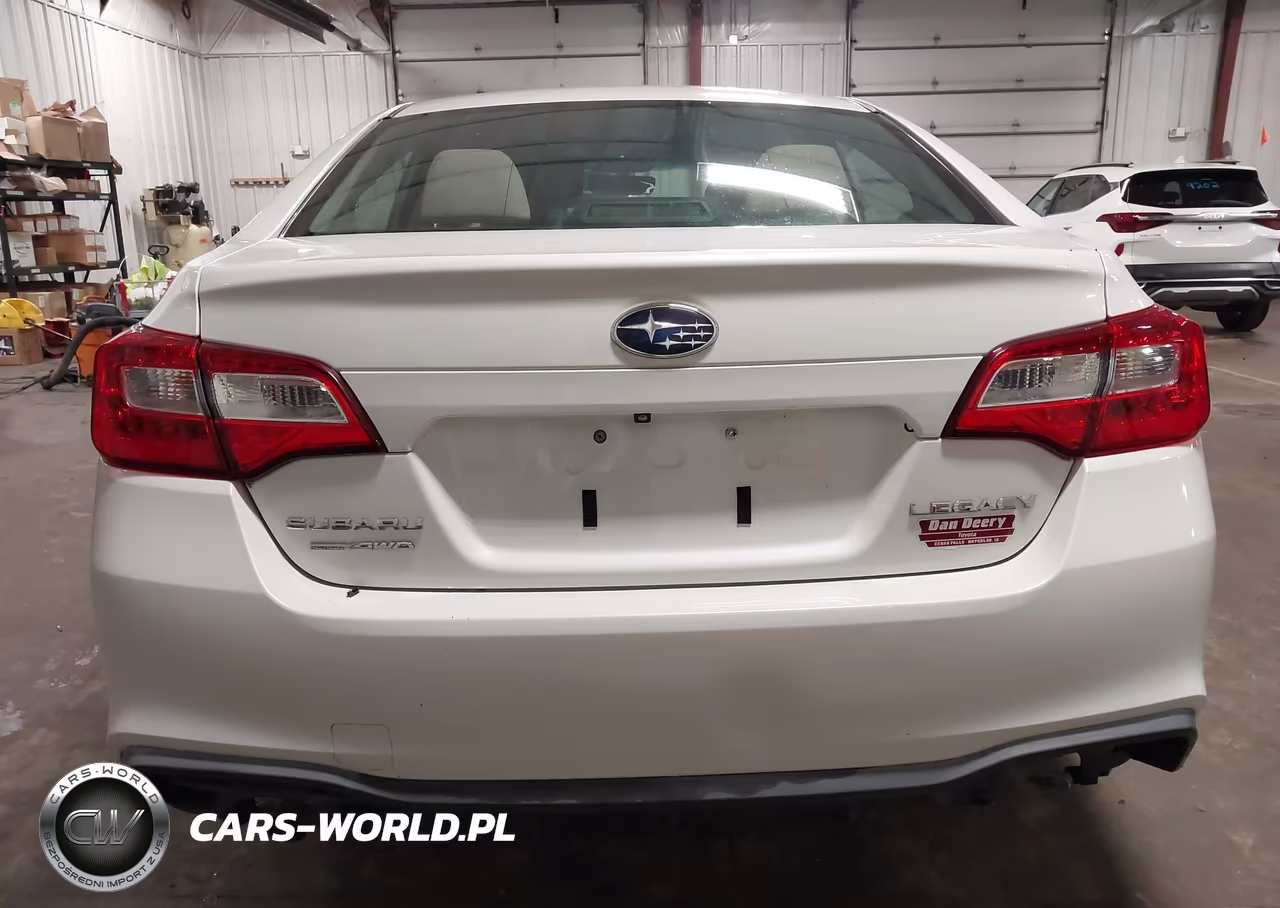 2018 Subaru Legacy 2.5I VIN:4S3BNAB60J3020251 - 16