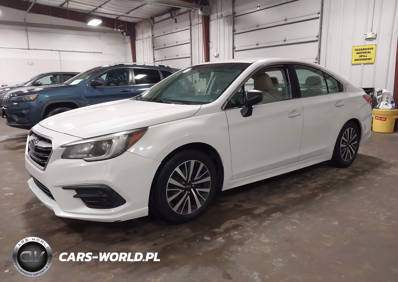 2018 Subaru Legacy 2.5I VIN:4S3BNAB60J3020251 - 2