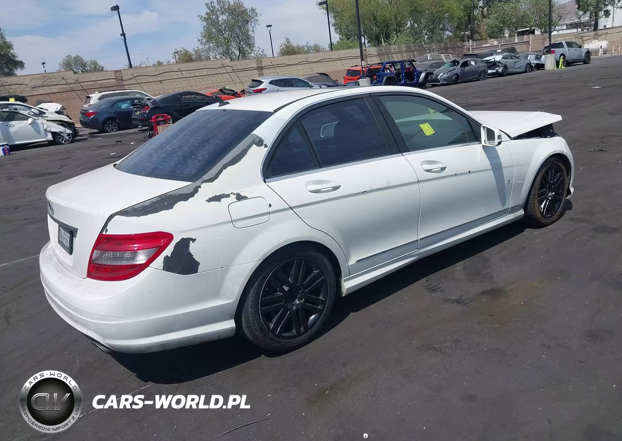 2010 Mercedes-Benz C 300 Luxury-Sport VIN:WDDGF5EB0AF422956 - 4