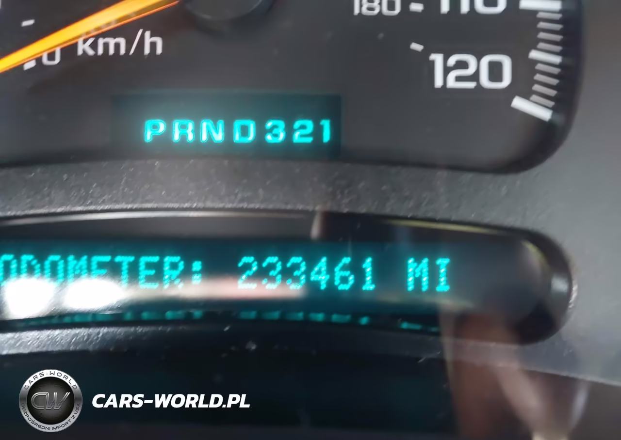 2004 Chevrolet Tahoe Ls VIN:1GNEK13Z94J294473 - 15