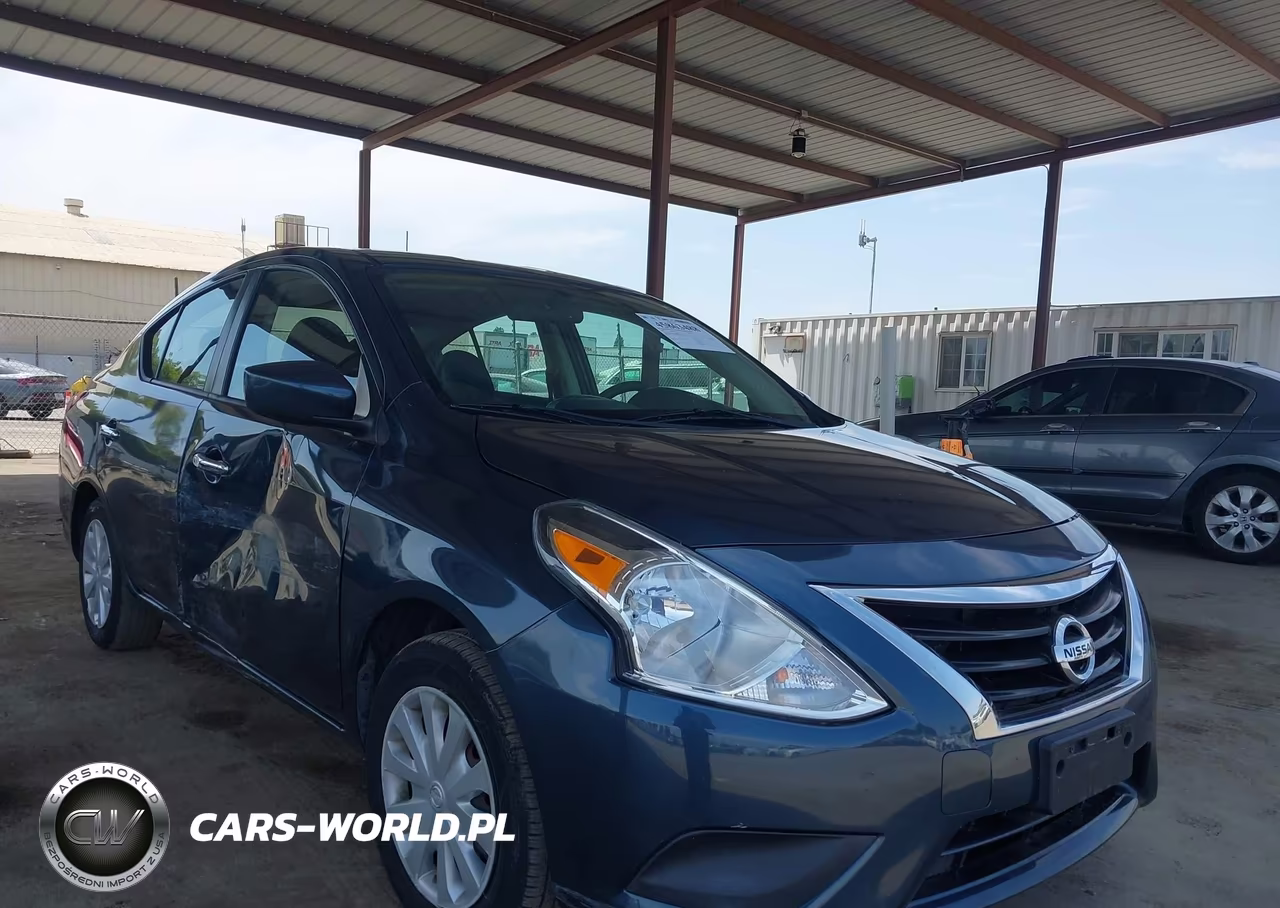 2017 Nissan Versa 1.6 Sv – zdjęcie 1 z 15