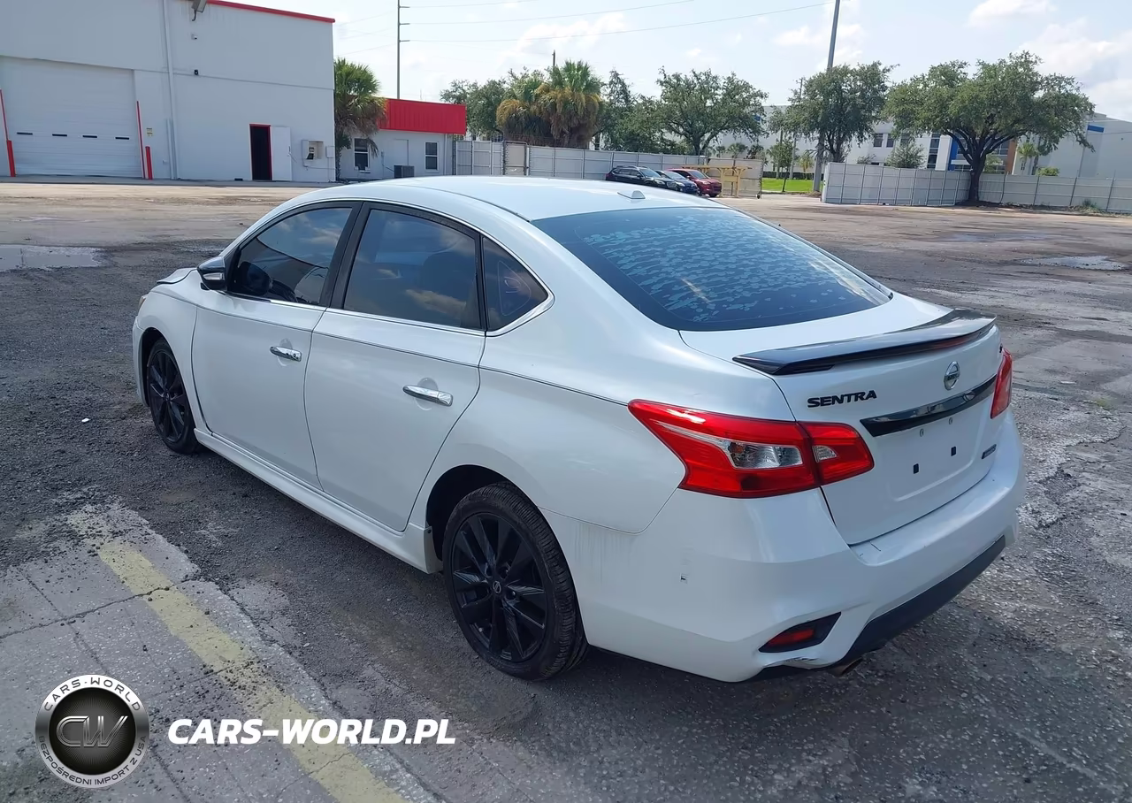 2018 Nissan Sentra Sr VIN:3N1AB7AP3JY318286 - 3