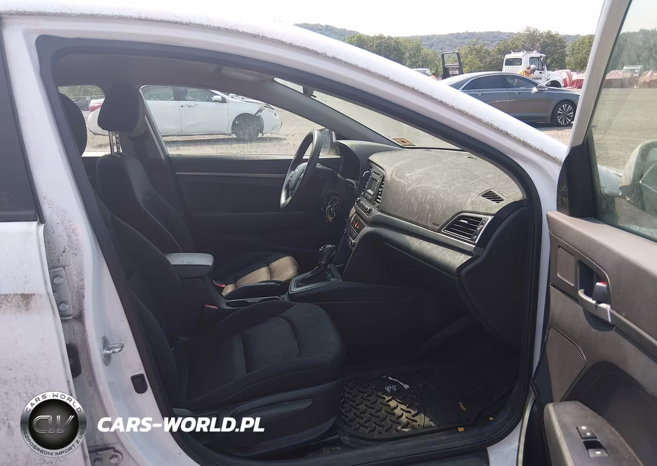 2018 Hyundai Elantra Se VIN:5NPD74LF5JH249953 - 5