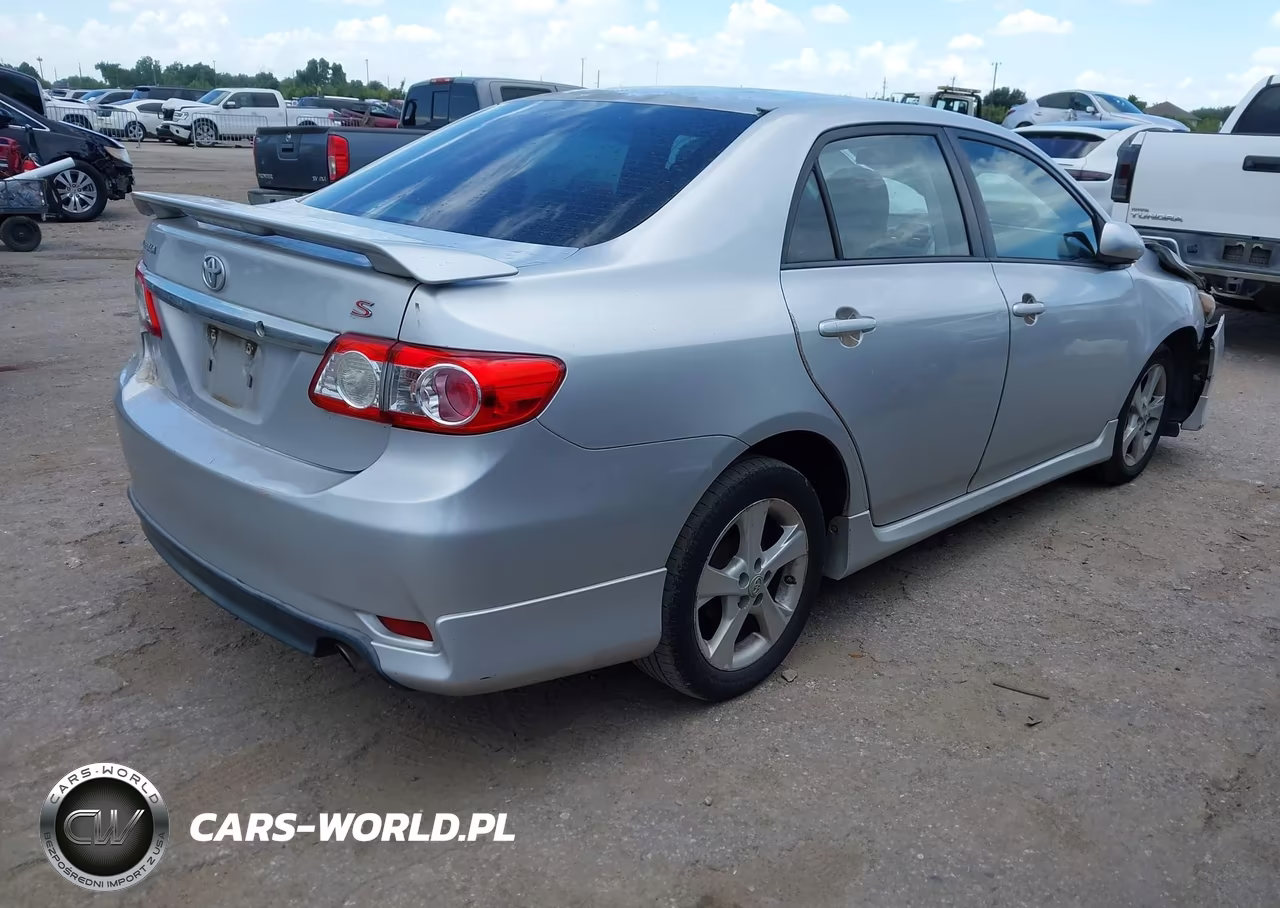 2013 Toyota Corolla S VIN:5YFBU4EE5DP179558 - 4