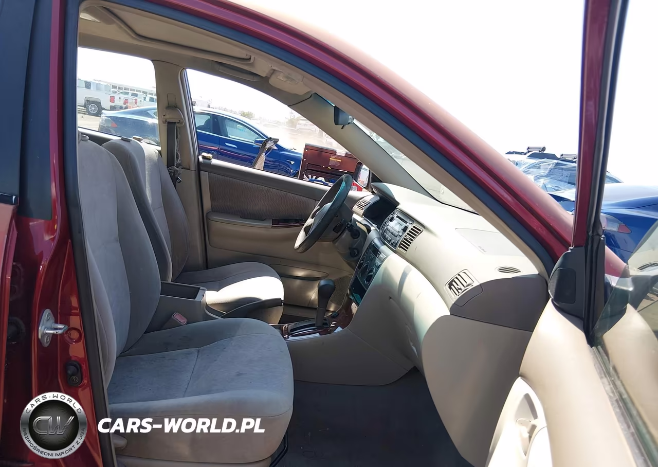 2005 Toyota Corolla Le VIN:1NXBR32E65Z404005 - 5