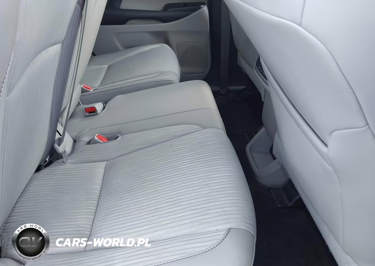 2015 Toyota Highlander Le Plus V6 VIN:5TDZKRFH0FS076536 - 8