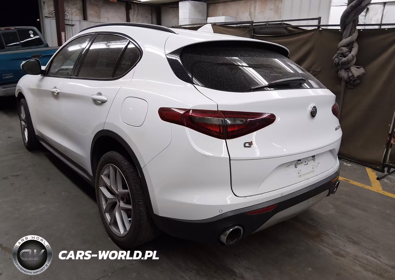 2018 Alfa Romeo Stelvio Ti Sport Awd VIN:ZASFAKNN5J7C00721 - 3